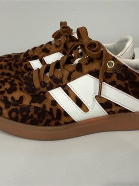 Lucky Step Air Cooled Leopard-Print Low-Top Sneaker in Brown & White
